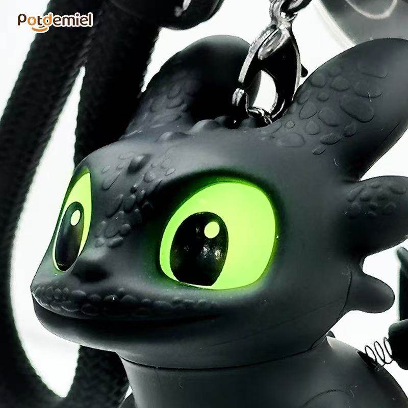 Car Accessories Papar - 本物のかわいい光る歯のない車内装飾品、ナイトフューリーウィングスは移動可能、車のダッシュボード装飾、車の吊り下げアクセサリー