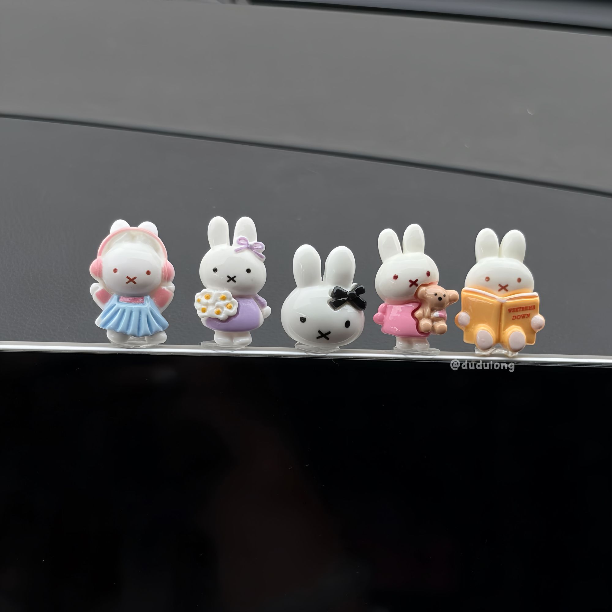 韓国風フラワーブーケ ミッフィーうさぎ 車装飾ステッカー か - Car Accessories Papar のレビューと価格