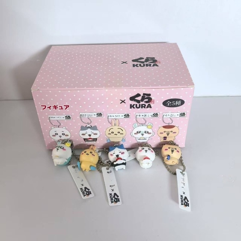 トレンディなハチワレうさぎ漫画人形飾り車内装飾飾り小さくてか - Car Accessories Papar のレビューと価格